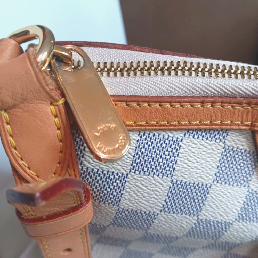 👜✨ Louis Vuitton Siracusa MM Damier Azur Crossbody & Shoulder Bag – EUC 🤍🌸 - Picture 10 of 17